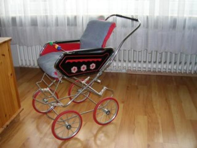 Puppen Kinderwagen - 1